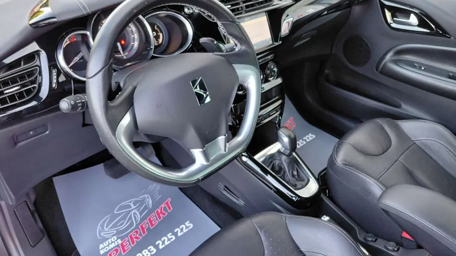 CITROEN DS3 -