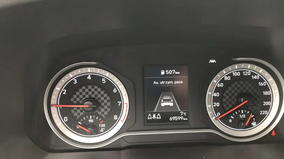 HYUNDAI i20 -