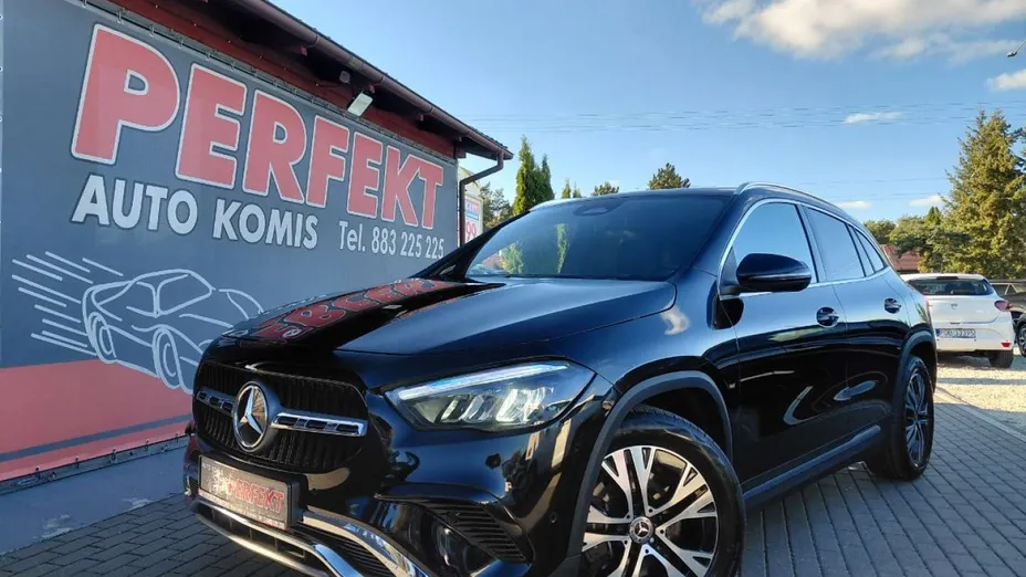 MERCEDES-BENZ GLA -