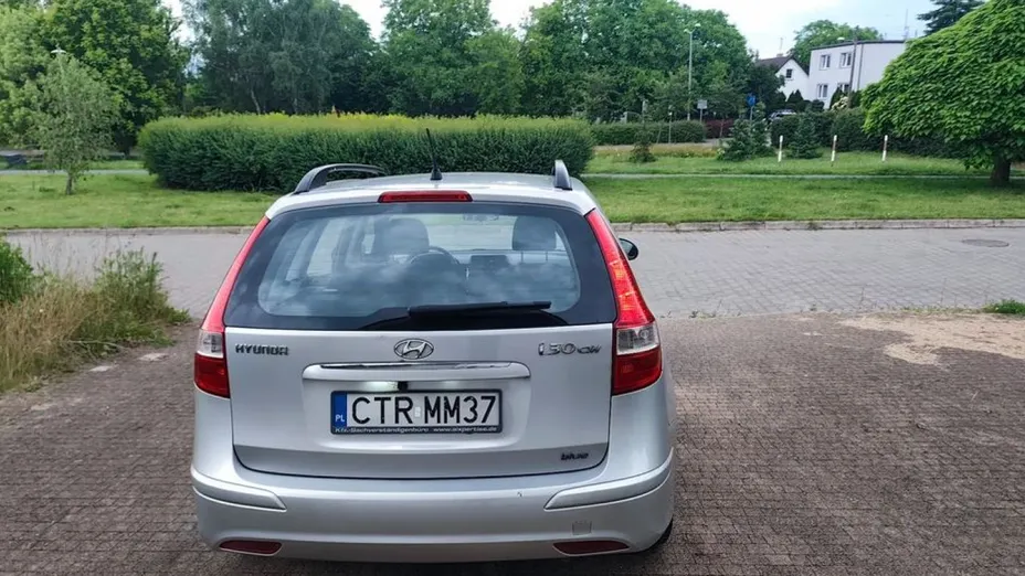 HYUNDAI i30 -