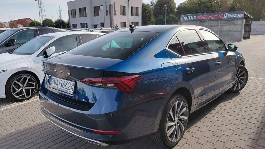 SKODA Octavia -