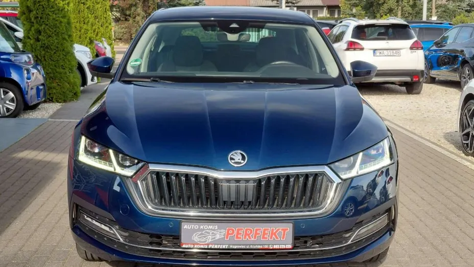 SKODA Octavia -