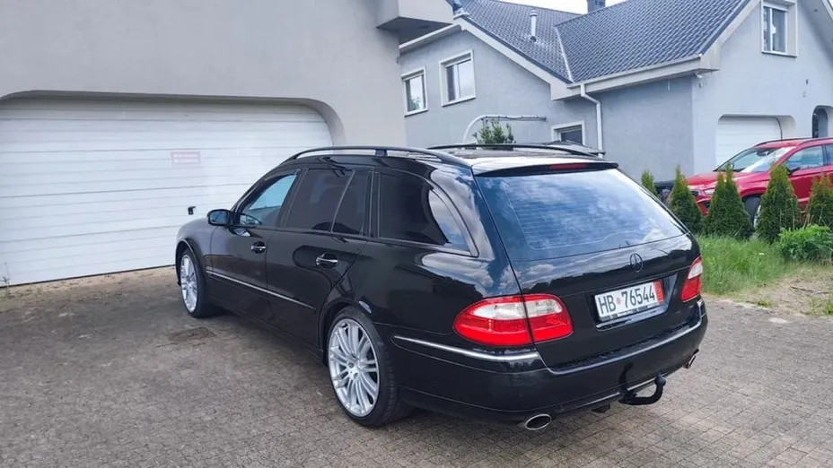 MERCEDES-BENZ E Klasa -