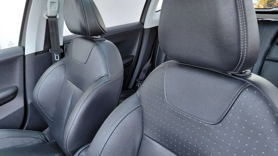 PEUGEOT 2008 -