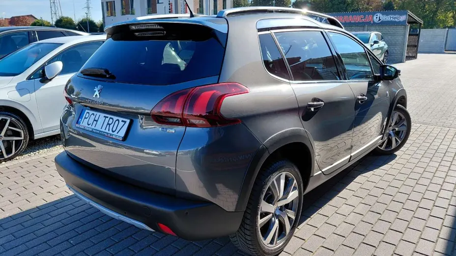 PEUGEOT 2008 -