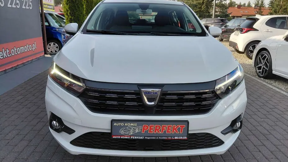 DACIA Sandero -
