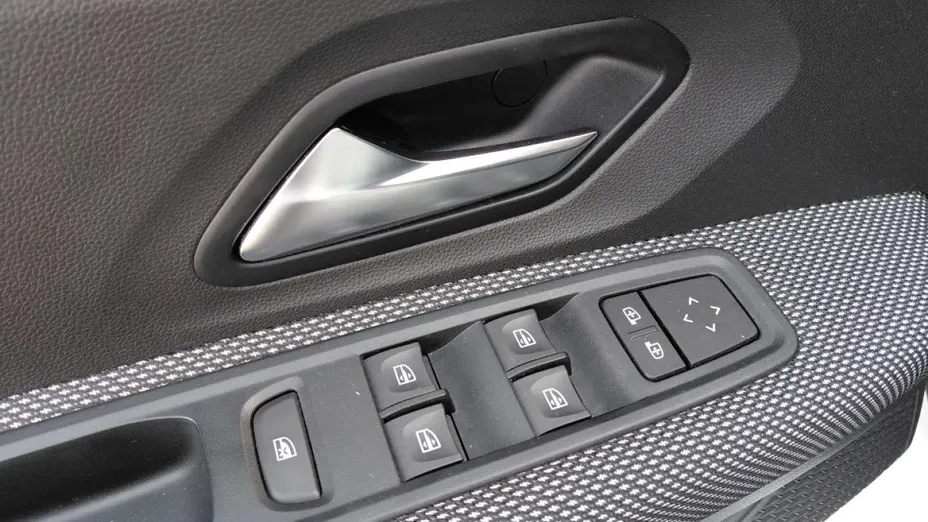 DACIA Sandero -