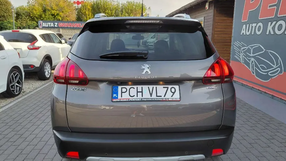 PEUGEOT 2008 -