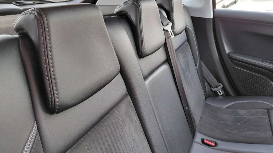 PEUGEOT 2008 -