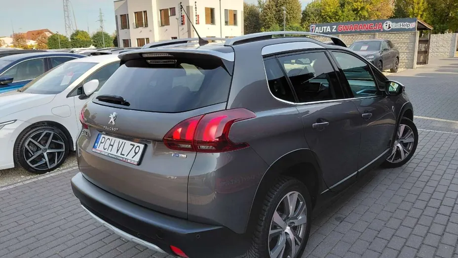 PEUGEOT 2008 -
