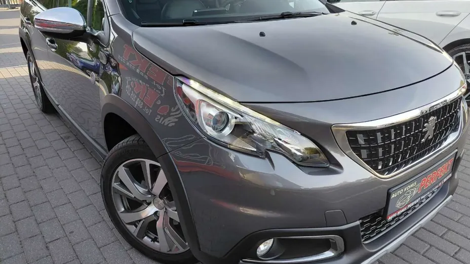 PEUGEOT 2008 -