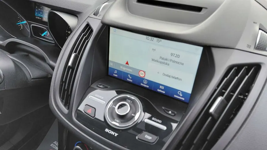 FORD Kuga -