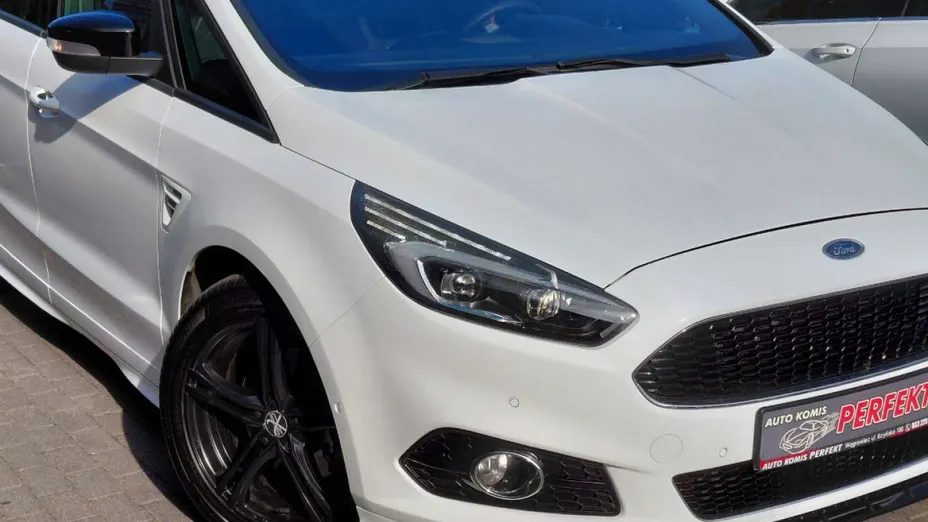 FORD S-MAX -