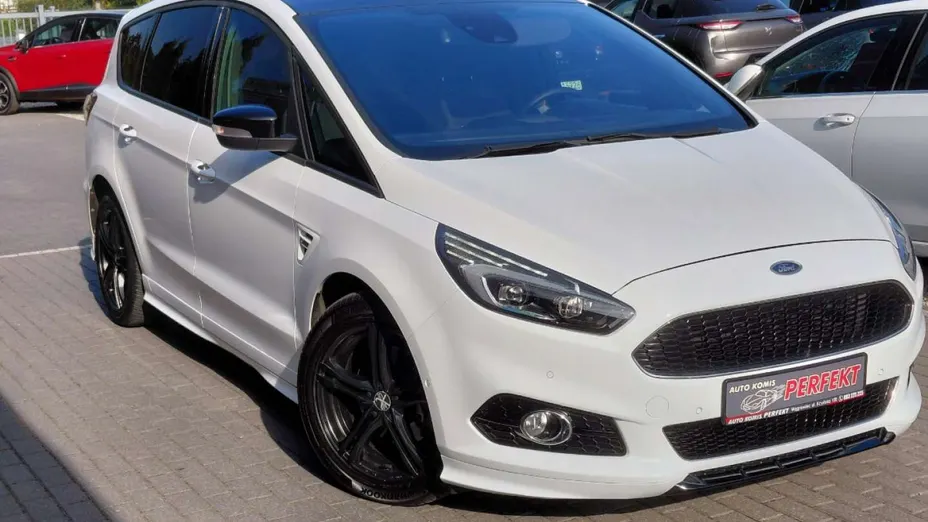 FORD S-MAX -