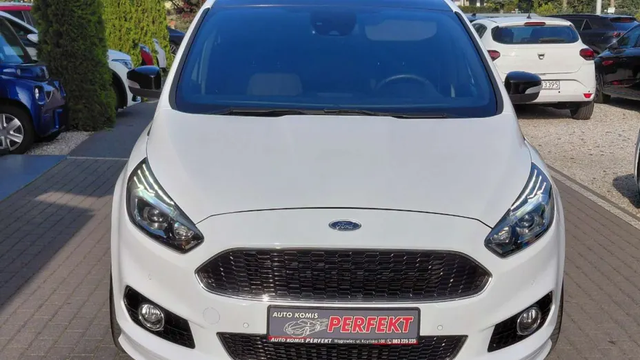 FORD S-MAX -