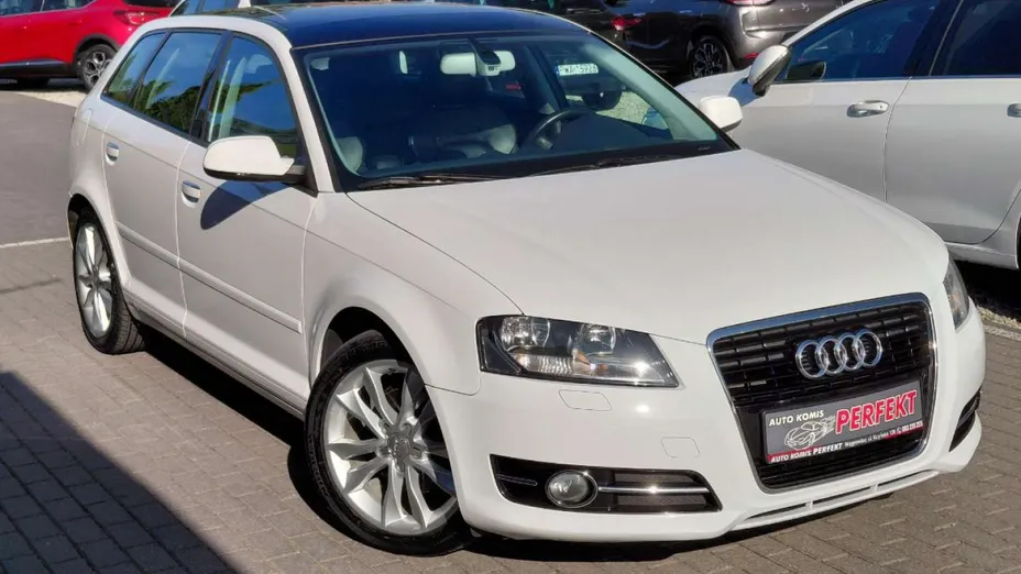 AUDI A3 Sportback -
