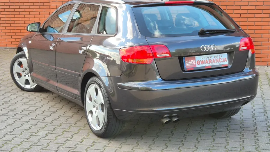 AUDI A3 -