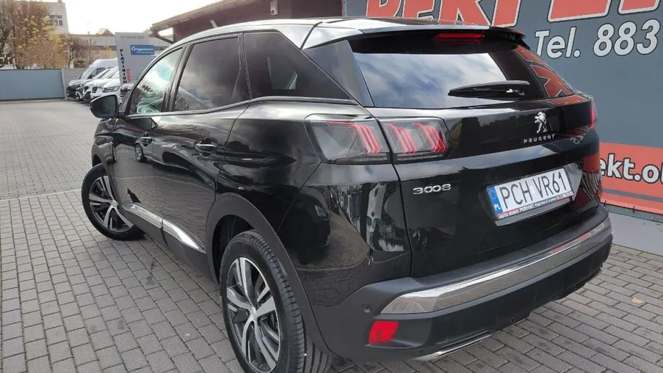 PEUGEOT 3008 -