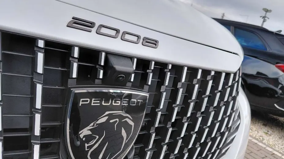 PEUGEOT 2008 -