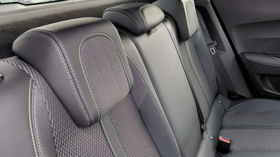 PEUGEOT 2008 -