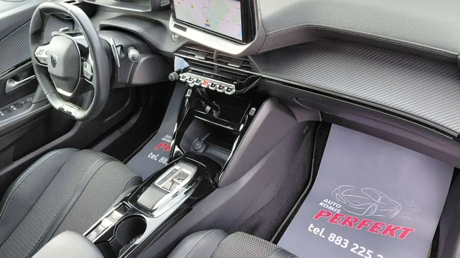 PEUGEOT 2008 -
