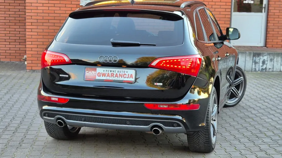AUDI Q5 -