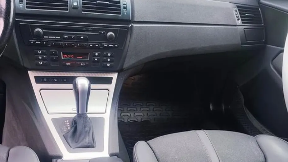 BMW X3 -