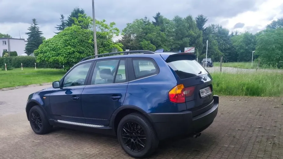 BMW X3 -