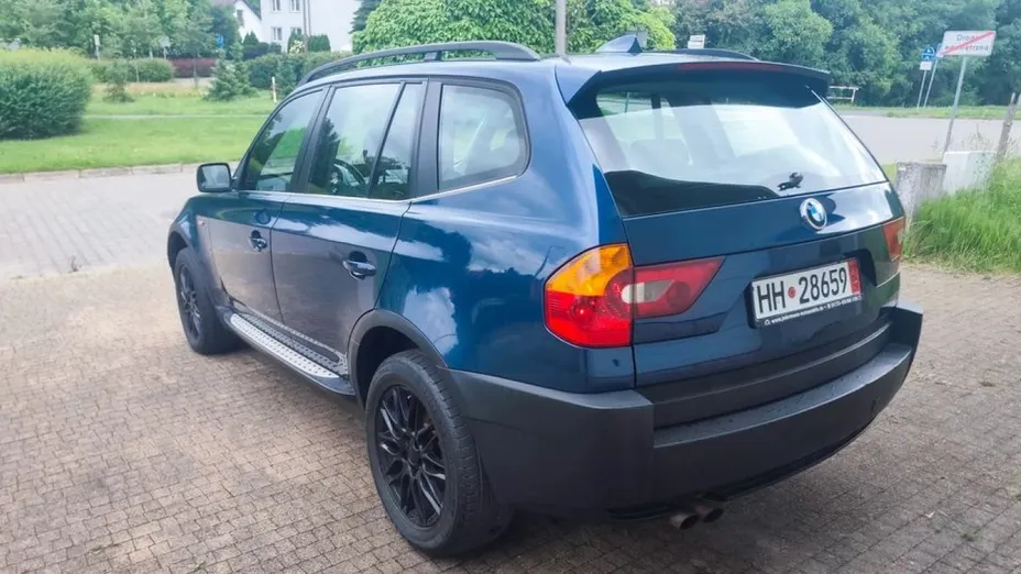 BMW X3 -