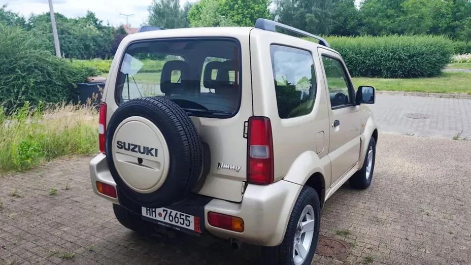 SUZUKI Jimny -