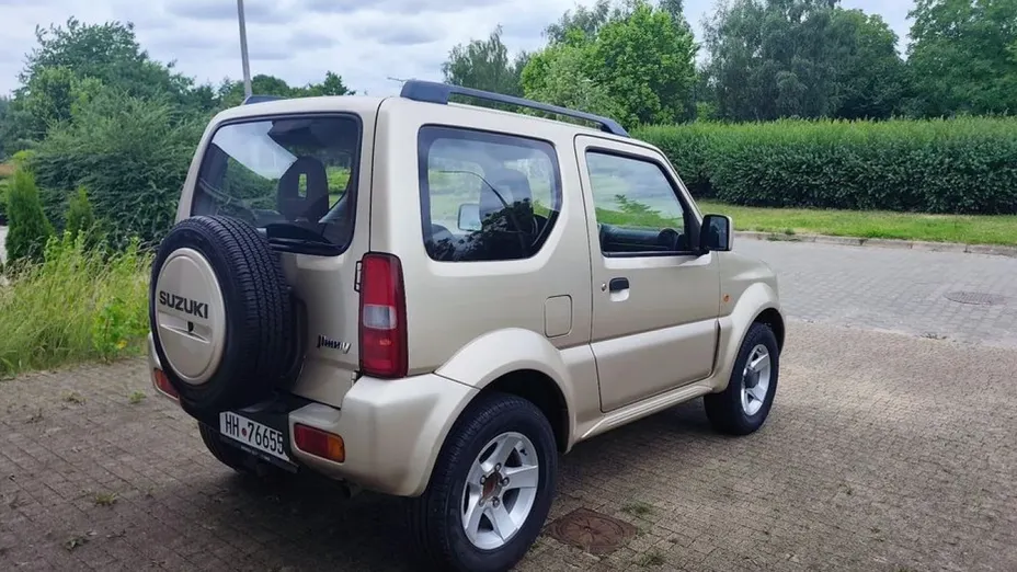 SUZUKI Jimny -