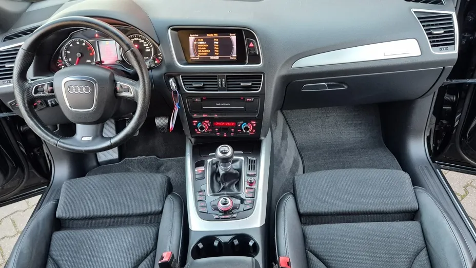 AUDI Q5 -