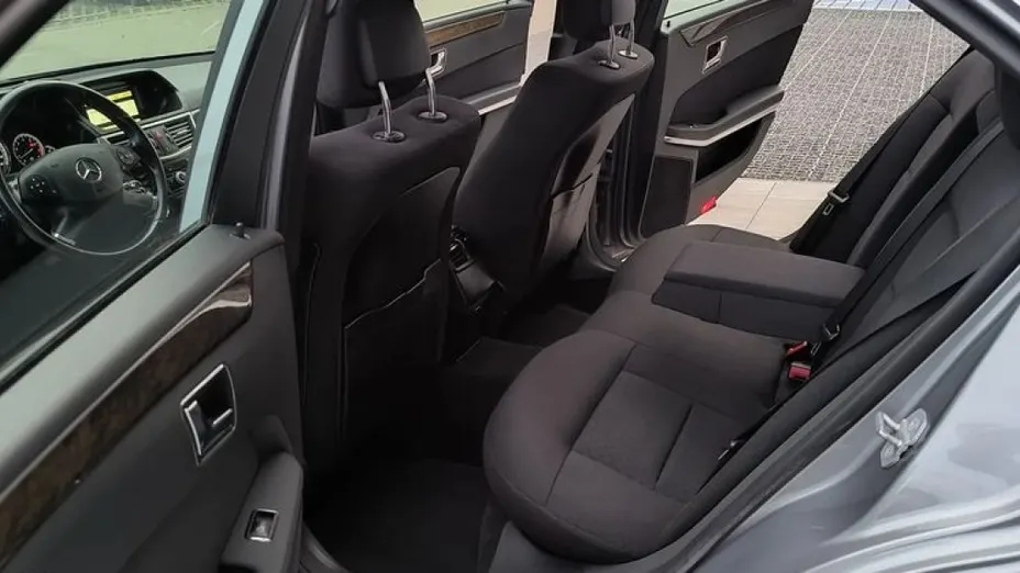 MERCEDES-BENZ E Klasa -