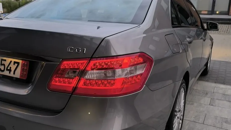 MERCEDES-BENZ E Klasa -
