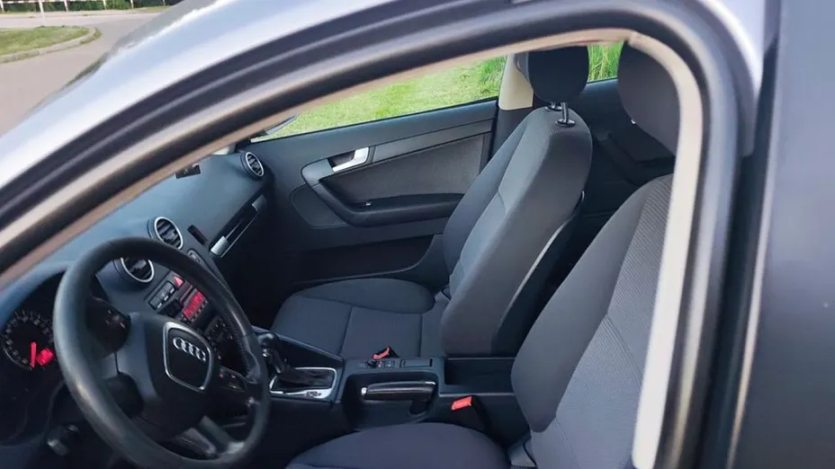AUDI A3 Sportback -