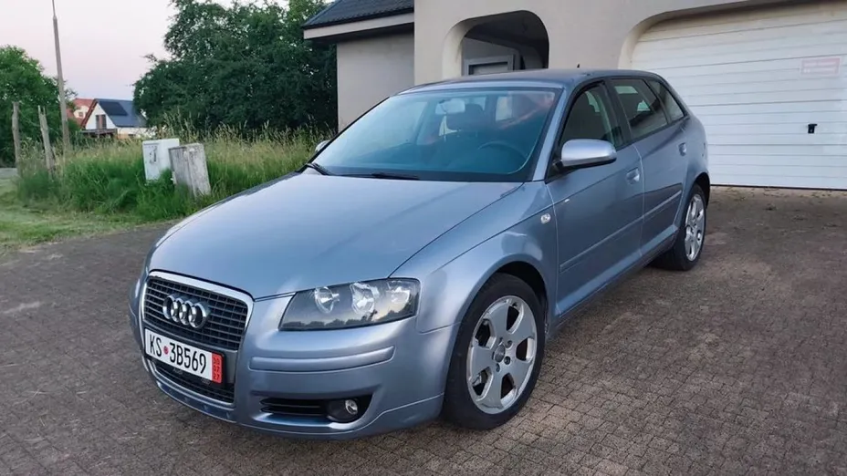 AUDI A3 Sportback -