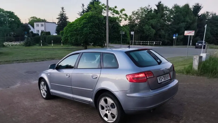 AUDI A3 Sportback -