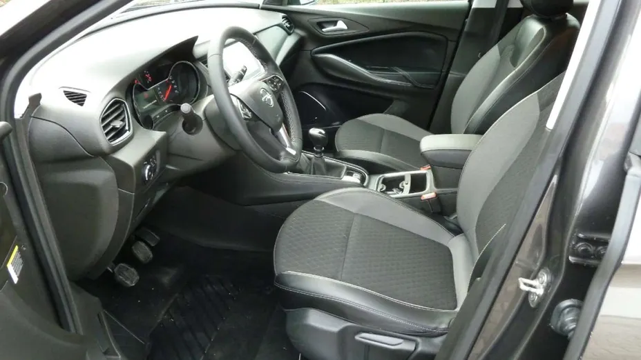 OPEL Grandland X -