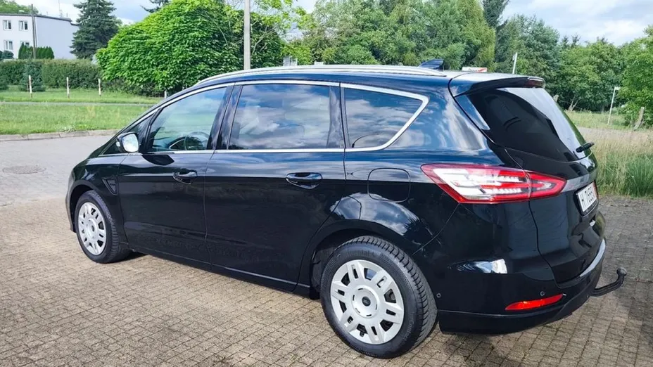 FORD S-MAX -
