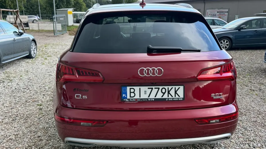 AUDI Q5 -