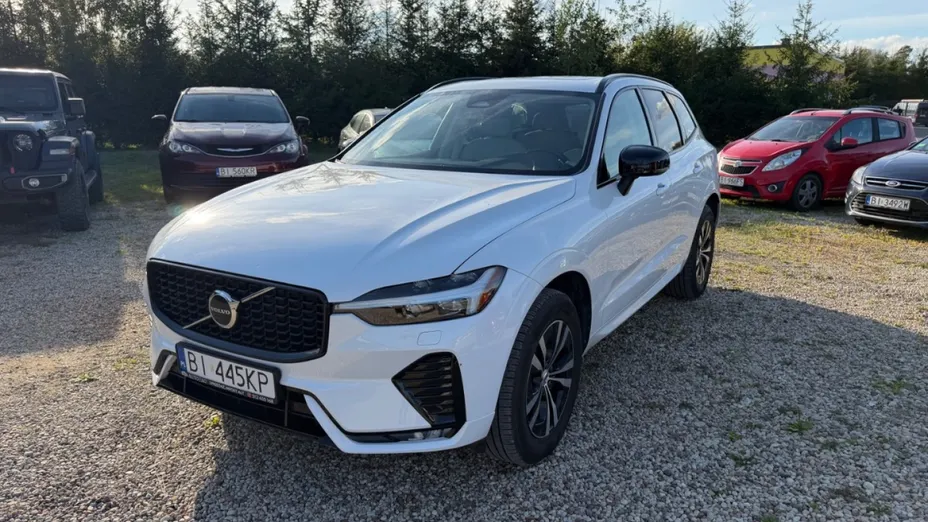 VOLVO XC60 -