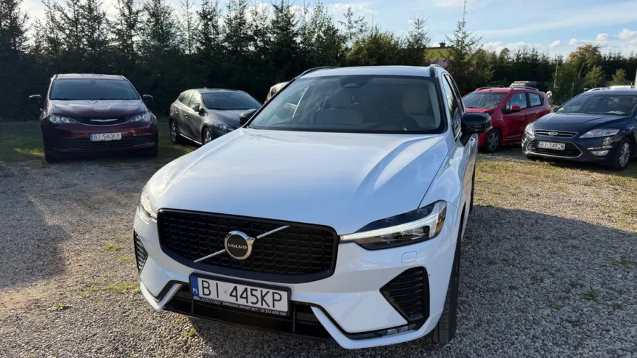 VOLVO XC60 -