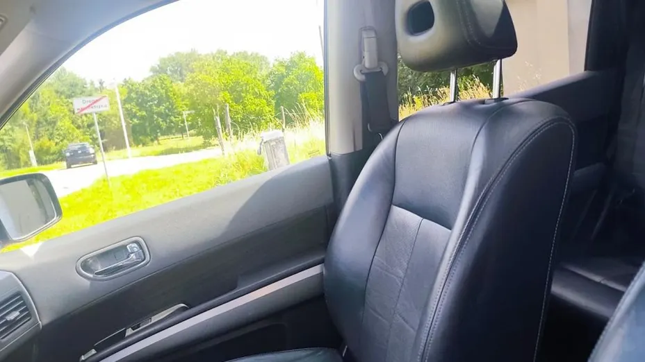 NISSAN X-Trail -