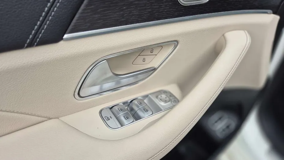 MERCEDES-BENZ GLE -