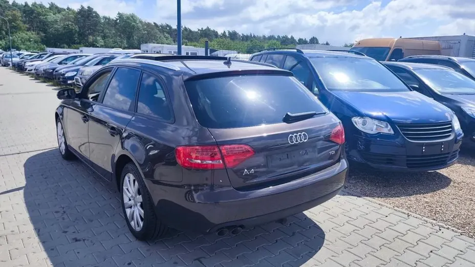 AUDI A4 Avant -