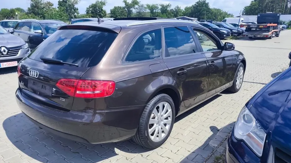 AUDI A4 Avant -