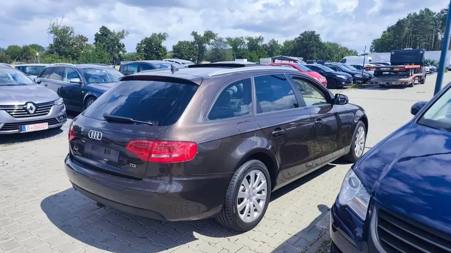 AUDI A4 Avant -