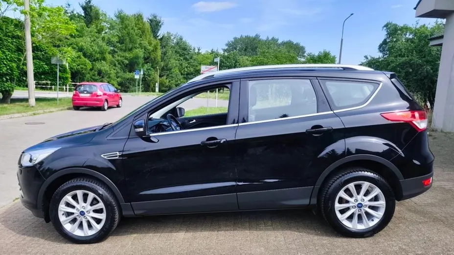 FORD Kuga -