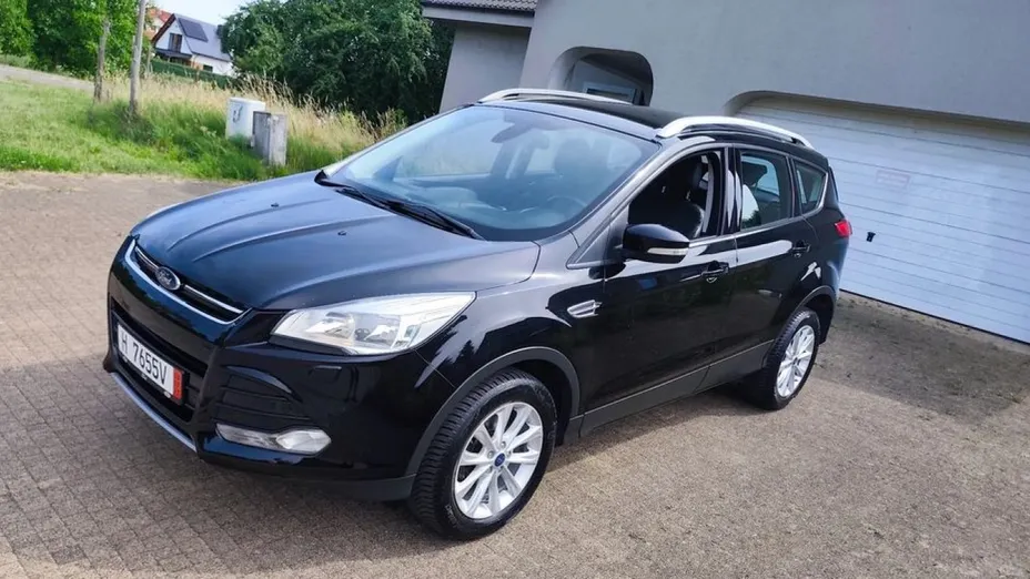 FORD Kuga -