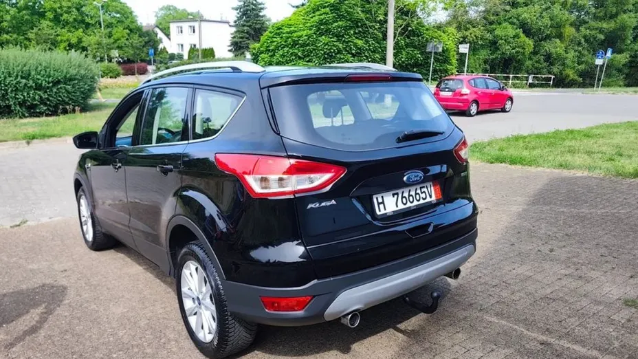 FORD Kuga -